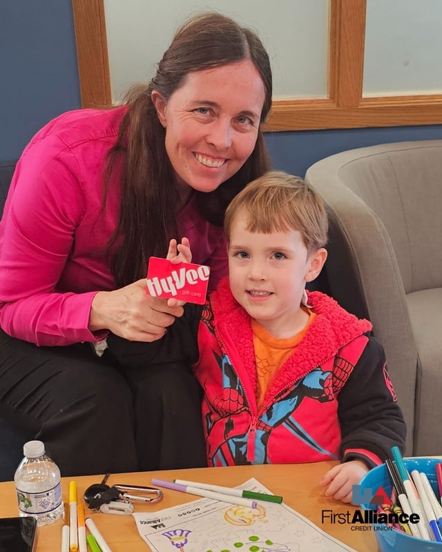 Fall for Your Credit Union Hyvee Gift Card Winner, First Alliance Credit Union Fall for Your Credit Union Hyvee Gift Card Winner, First Alliance Credit Union