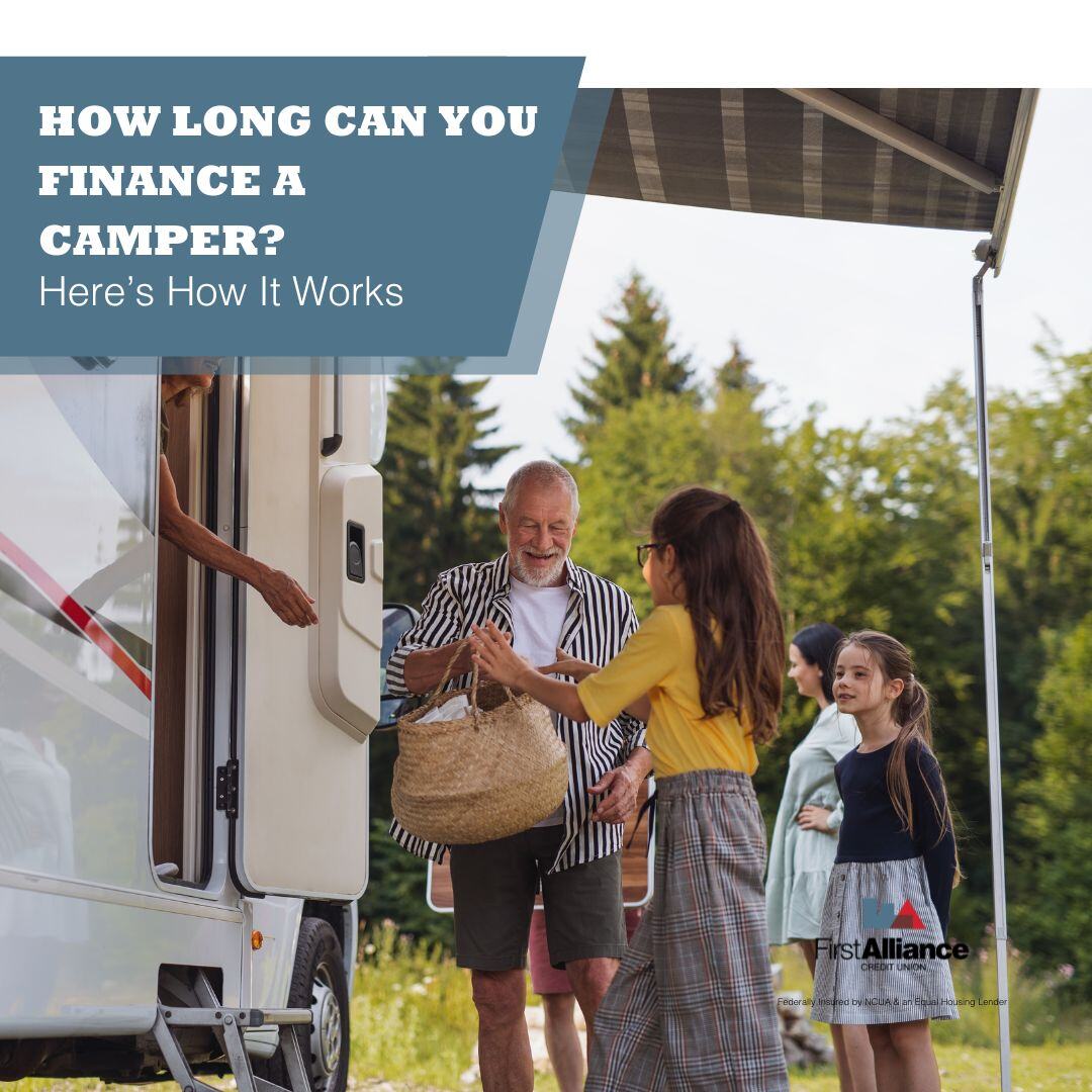 How long can you finance a camper? - Family delivering food to a camper