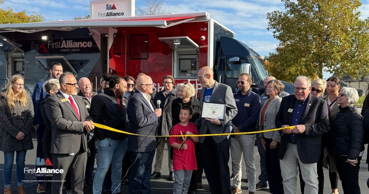 Mobile Branch Ribbon cut