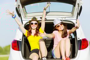 women on vacation