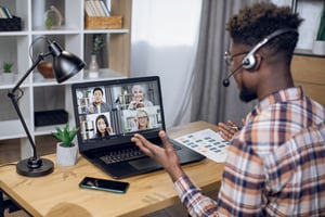 Remote worker in virtual meeting