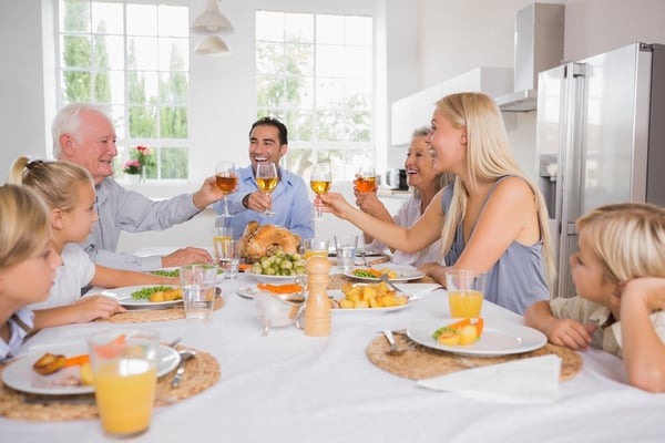 save money on cooking thanksgiving dinner | tips to host thanksgiving without going broke | first alliance credit union mn