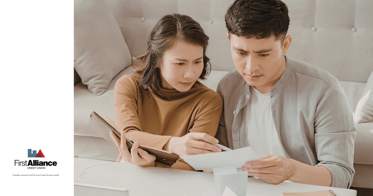Personal Loan vs. Credit Card: Installment vs. Revolving Debt