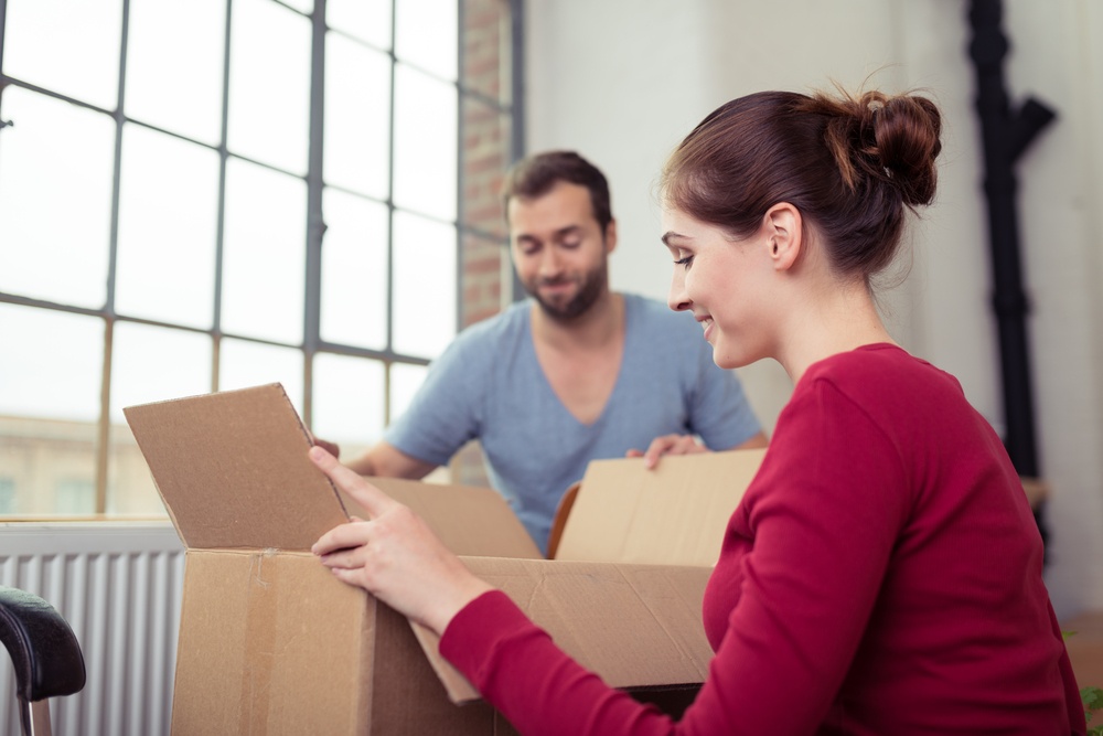 How to Save Money While Moving