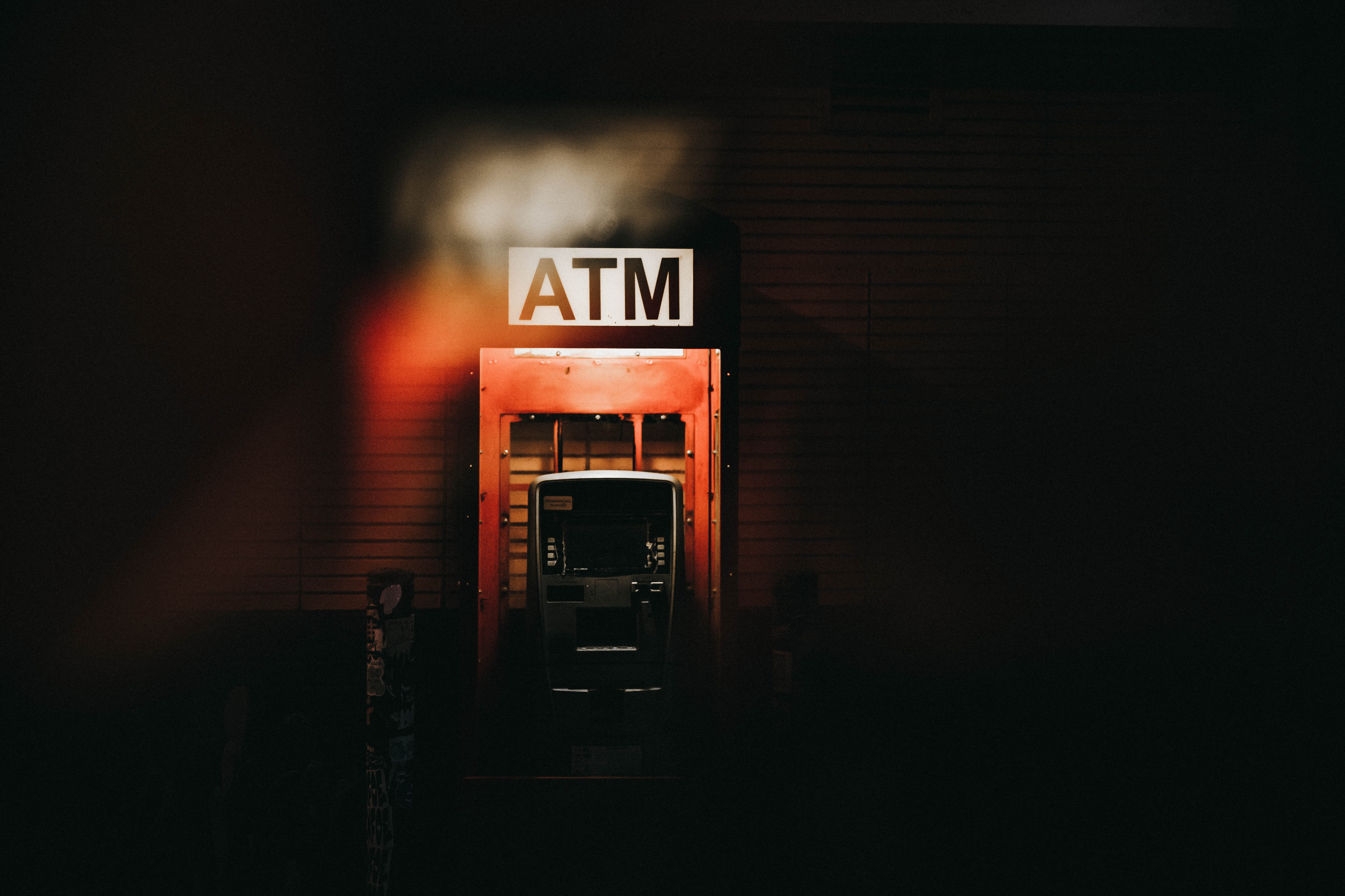 What Should you Look for in a Travel Savings Account?
