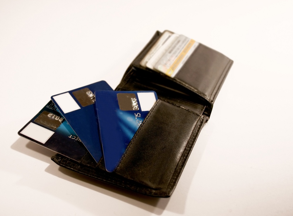 The Relationship Between Credit Cards and Credit Reports