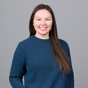 Alyssa Bast 300px x 300px