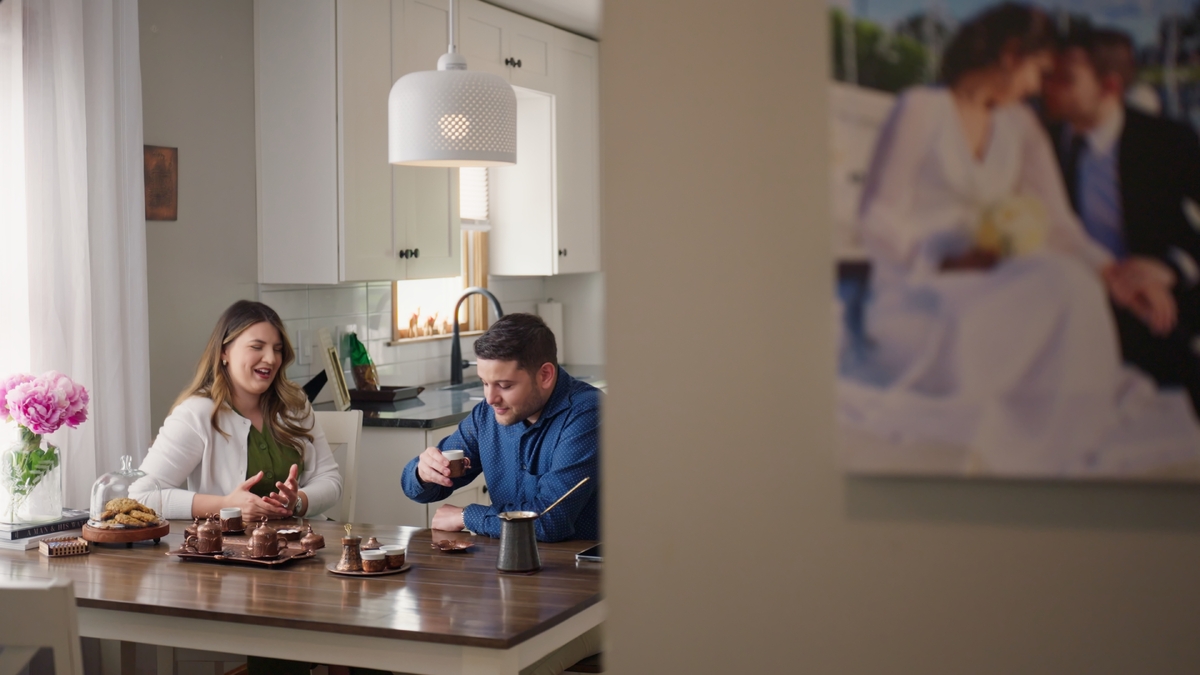 FACU_Rawhi Said - Happily  Married Couple 1200x675x