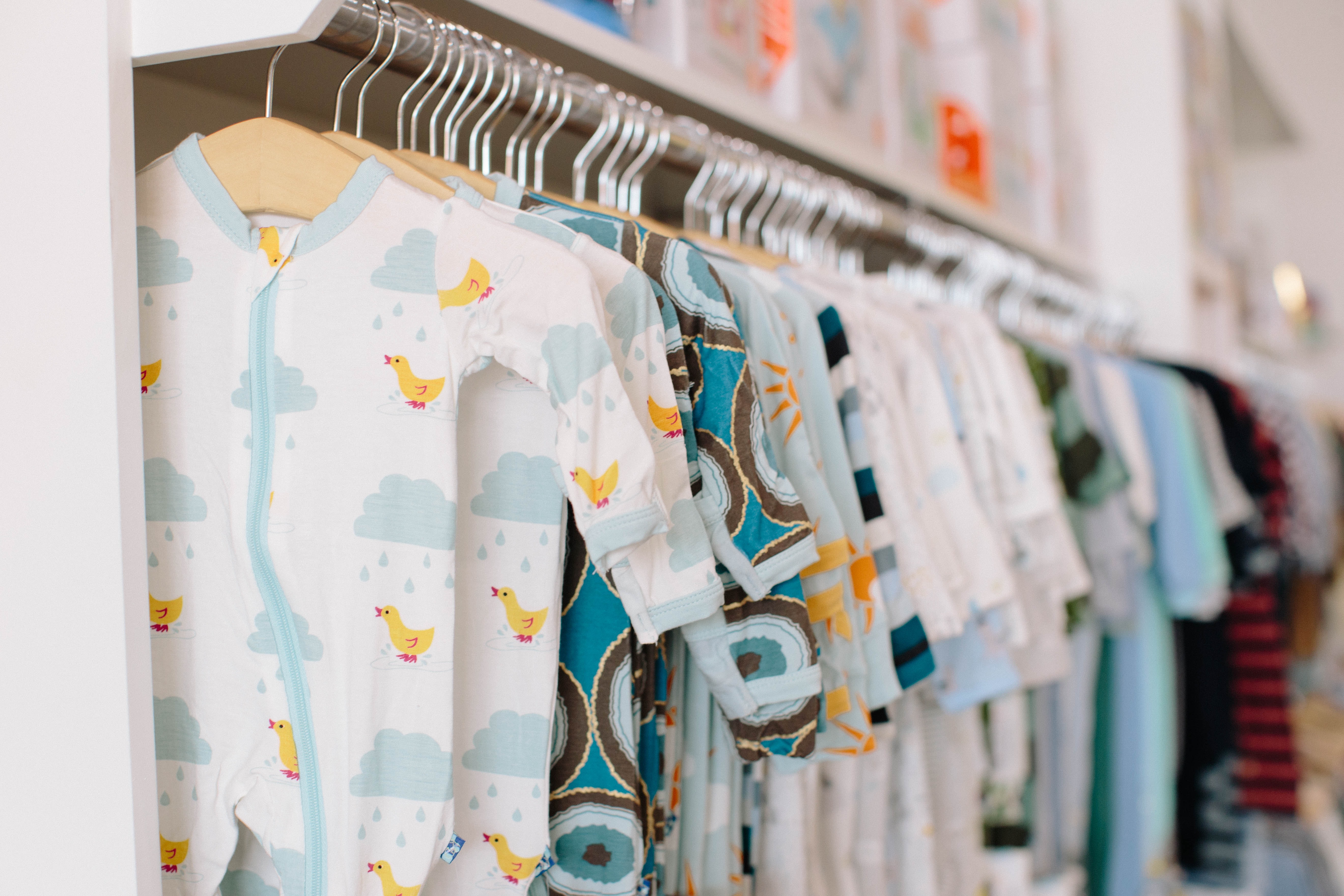 6 Ways to Save Money on Baby Expenses